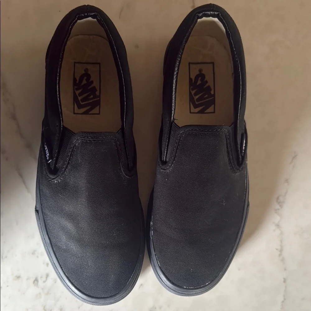 Vans Women's Black Slip-On Shoes - Picture 2 of 7